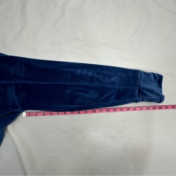 Juicy Couture Sport size XL Blue Velour 1/4 Zip Pullover Thumb Hole Sweatshirt - Picture 10 of 12